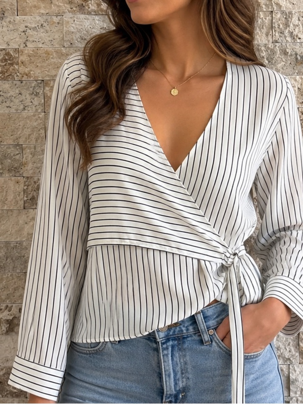 Topshop White Striped Wrap‎ Blouse beautiful, and elegant! Size 6